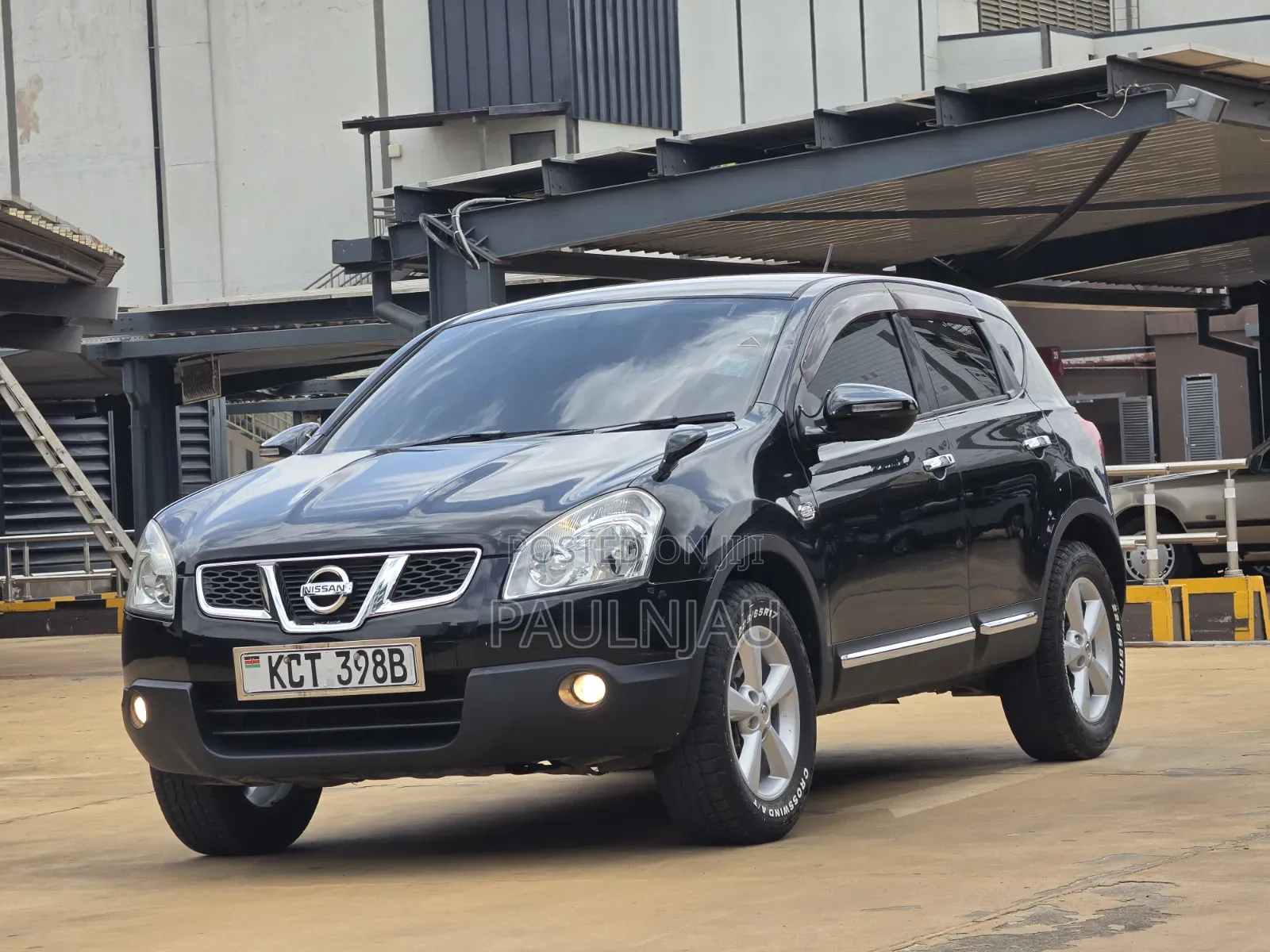 Nissan Dualis 2011 Black