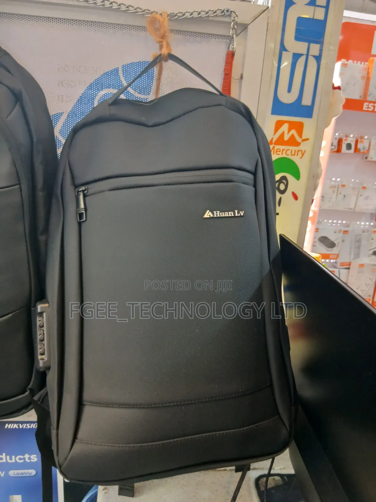 Huan Lv Classic Backpack