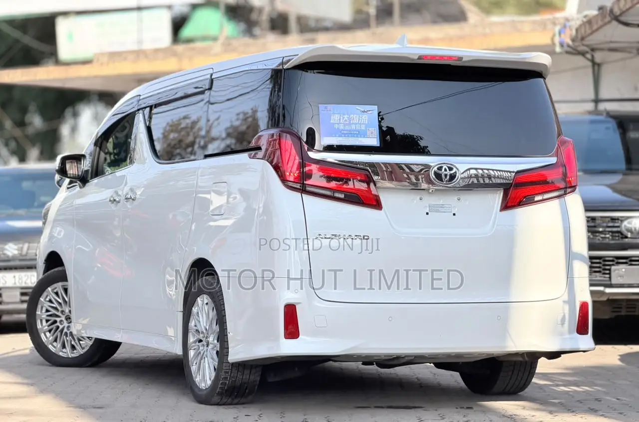 Toyota Alphard 2.5 Petrol AWD 2019 White