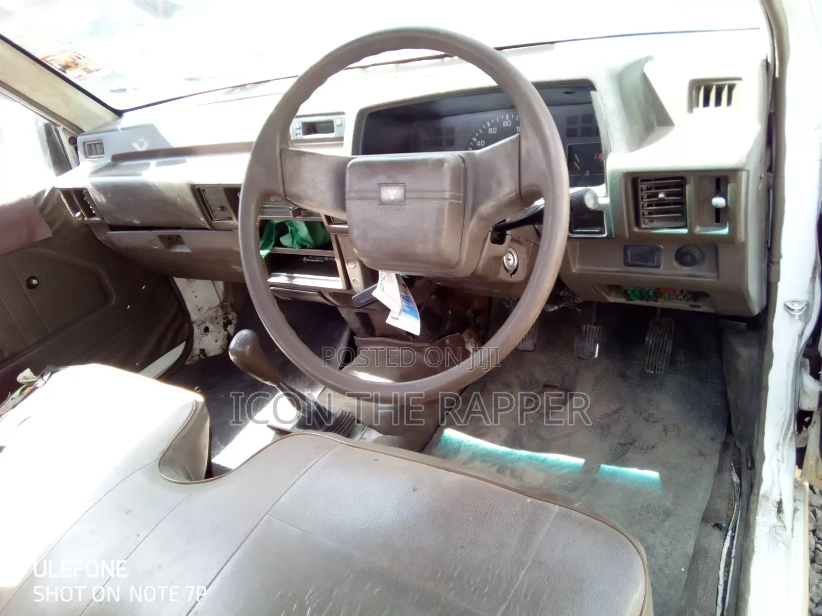 Mitsubishi L200 2005 White