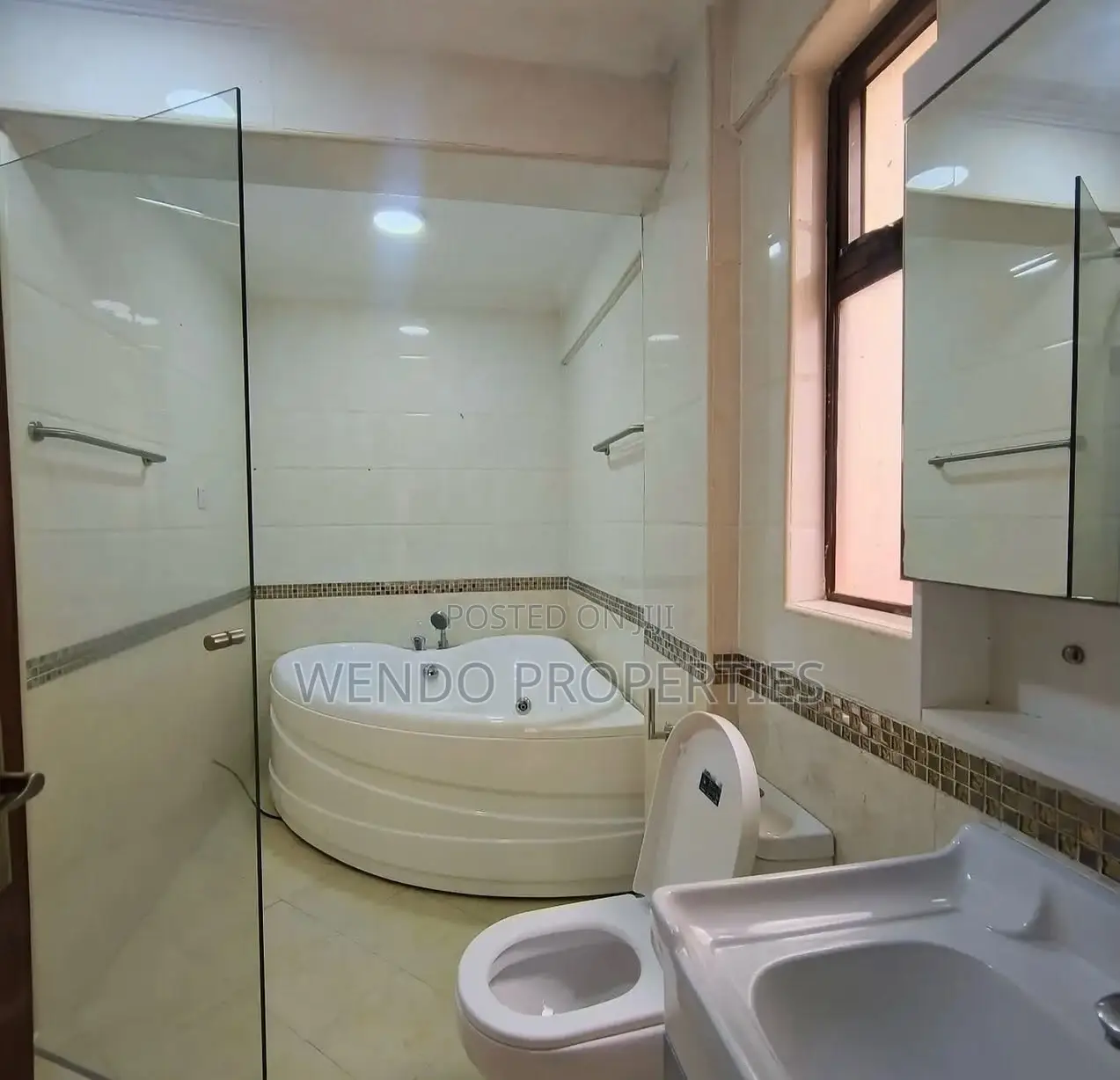 4bdrm Apartment in Valley Arcade for rent