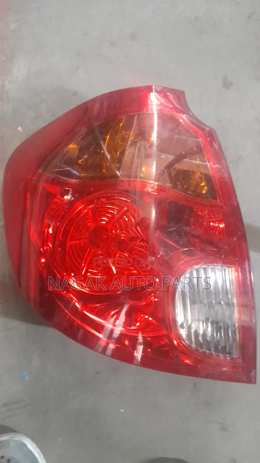 Mazda Verisa 2010 Taillight