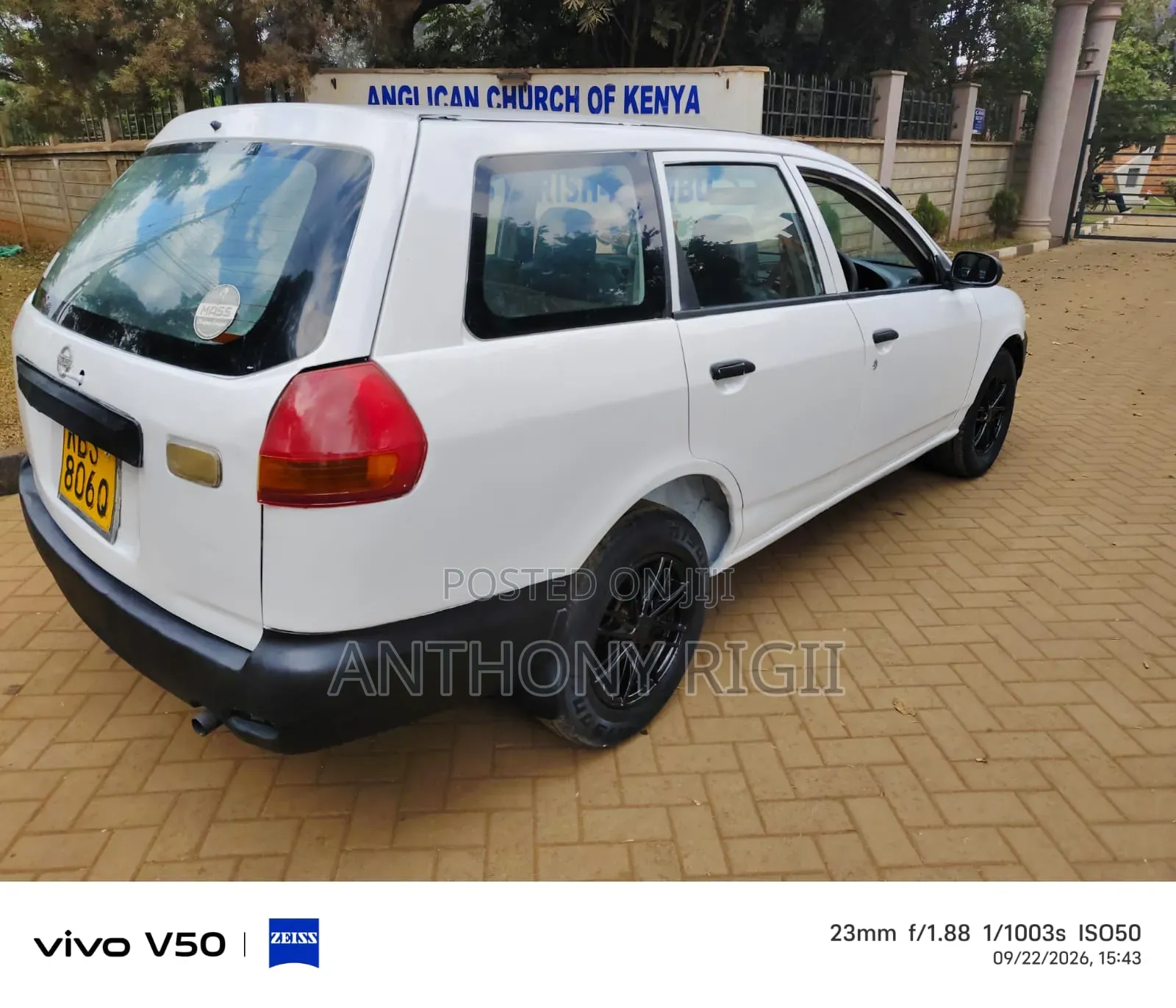 Nissan Advan 2006 White