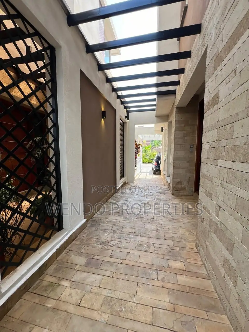4bdrm House in Valley Arcade for rent