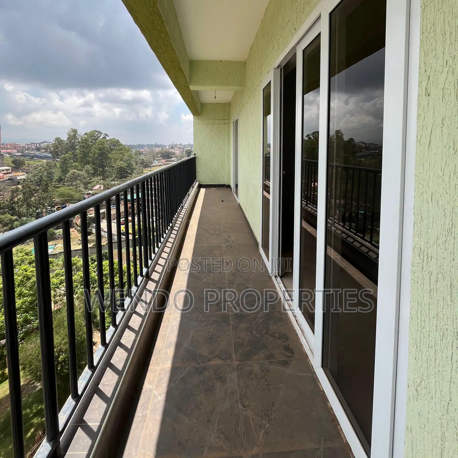 2bdrm Apartment in Valley Arcade for rent