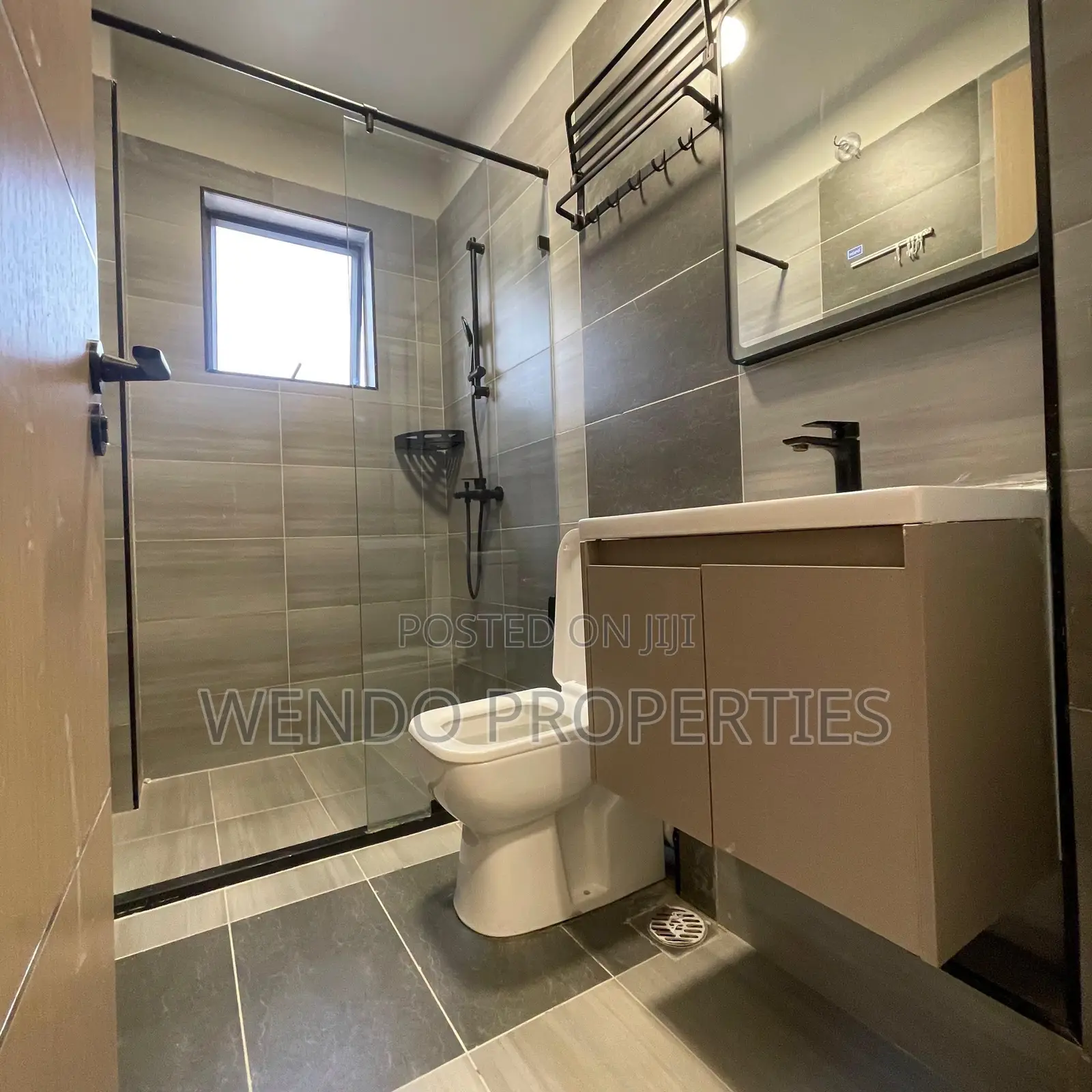 2bdrm Apartment in Valley Arcade for rent