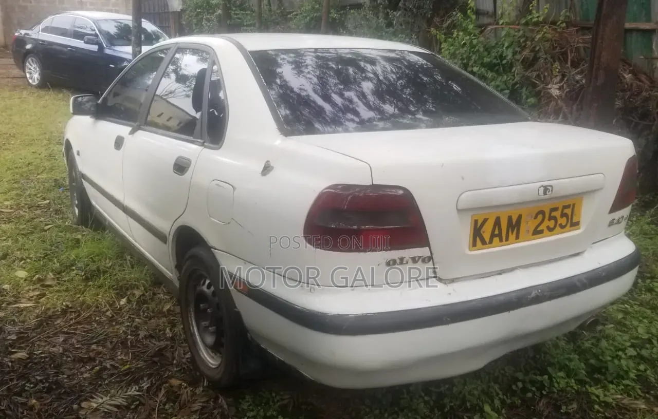 Volvo S40 1997 White