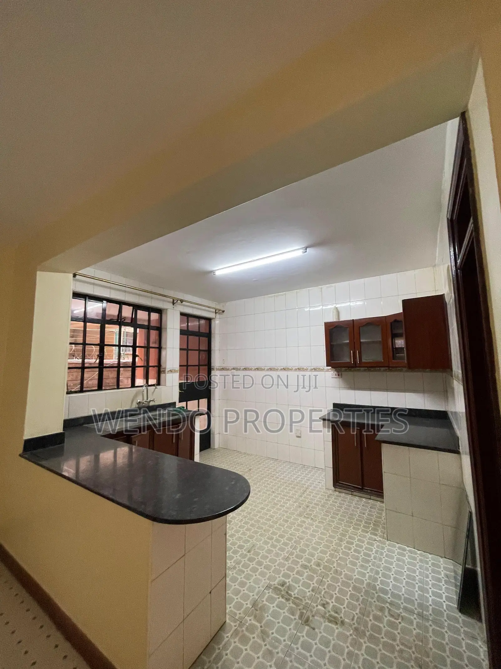3bdrm Apartment in Valley Arcade for rent