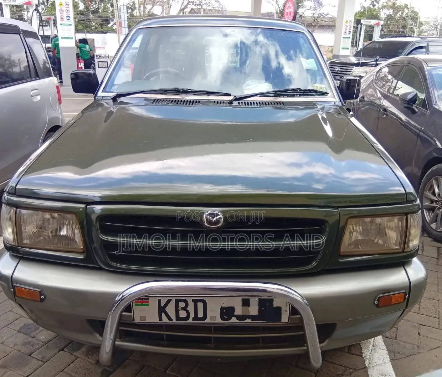 Mazda B-series 2001 Green