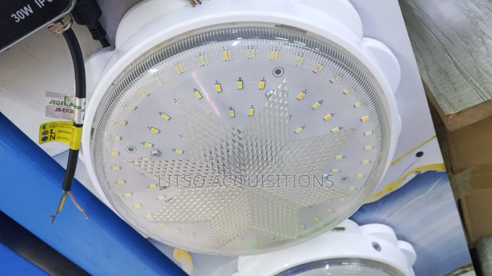 JSOT LAMP Solar LED Light JS-RL10036T | 3 Color CCT | 12+ Hours