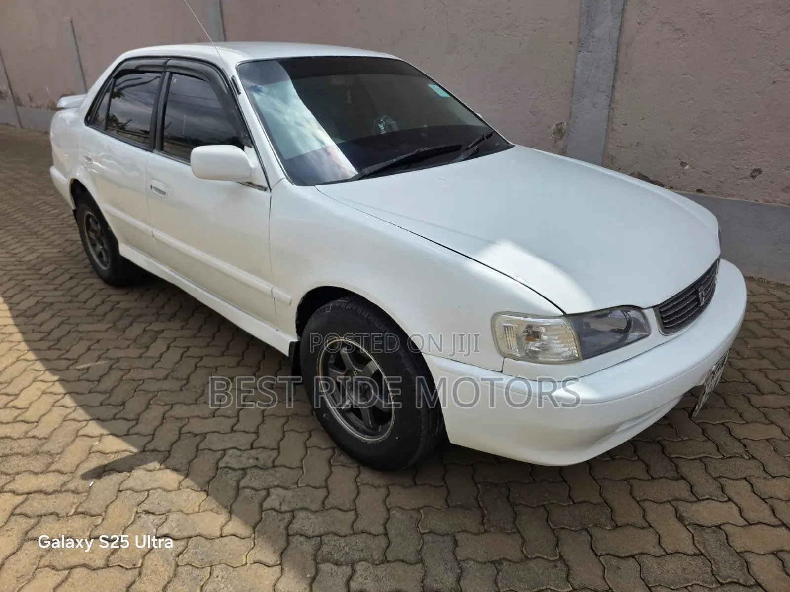 Toyota Corolla Sedan Automatic 1998 White