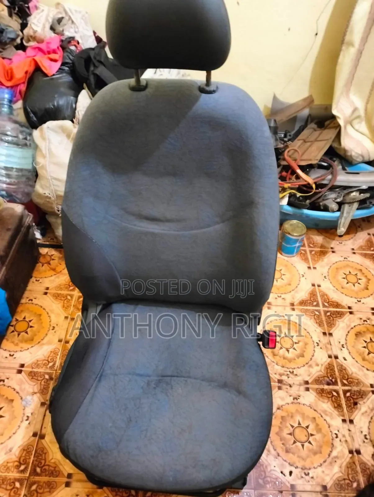 Toyota Vitz Left Front Passenger Seat 1999-2005 XP10 Platz Yaris Seat