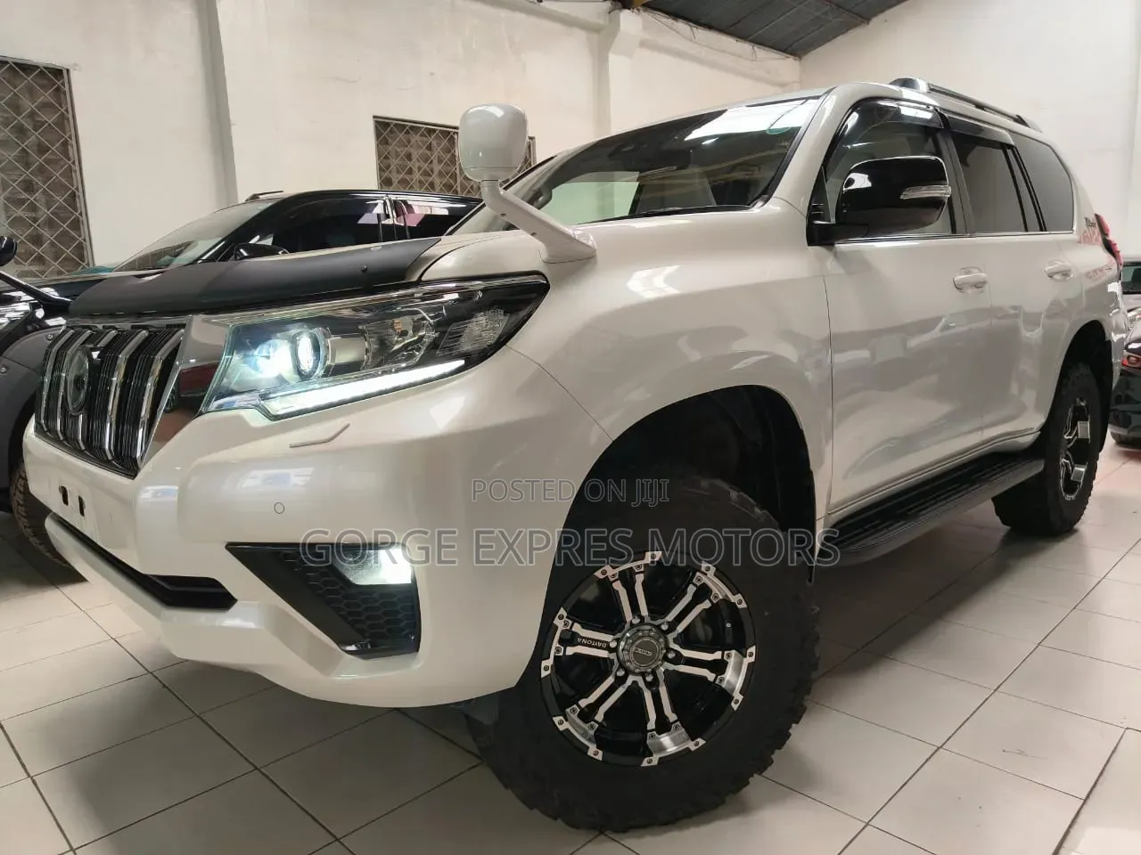 Toyota Land Cruiser Prado 2.8 2021 White
