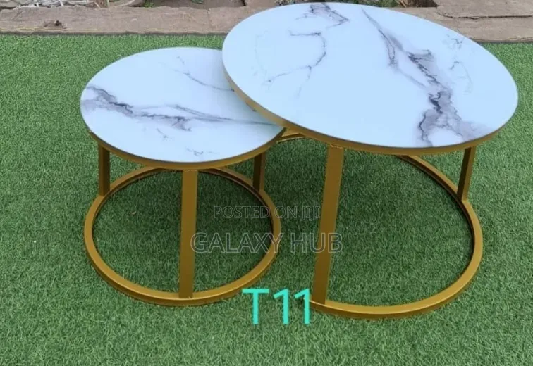 Round Glass Effect Coffee Table (White )