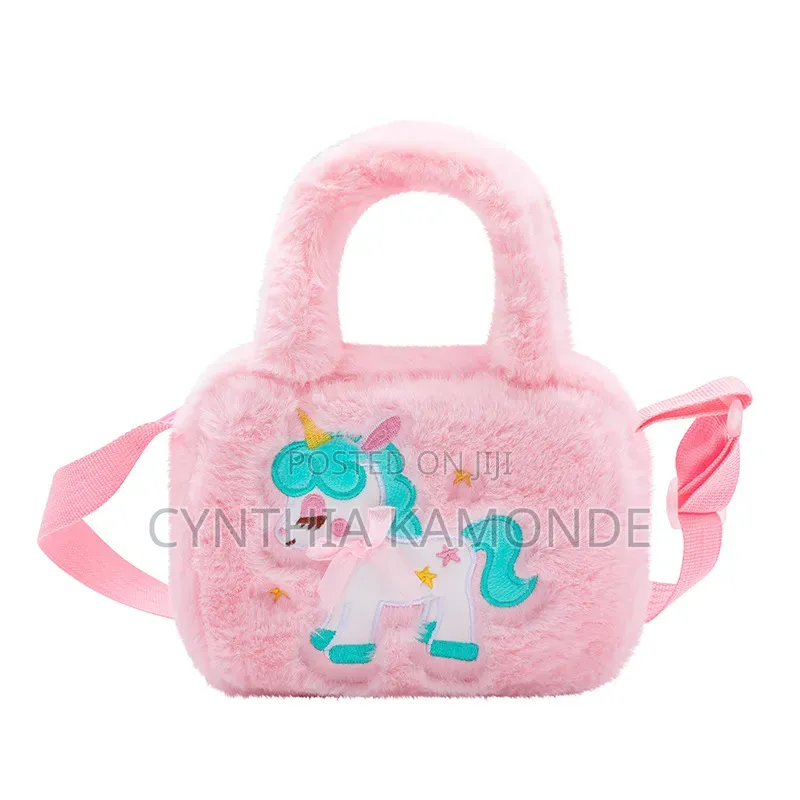 Fluffy Ponytail Sling Bag
