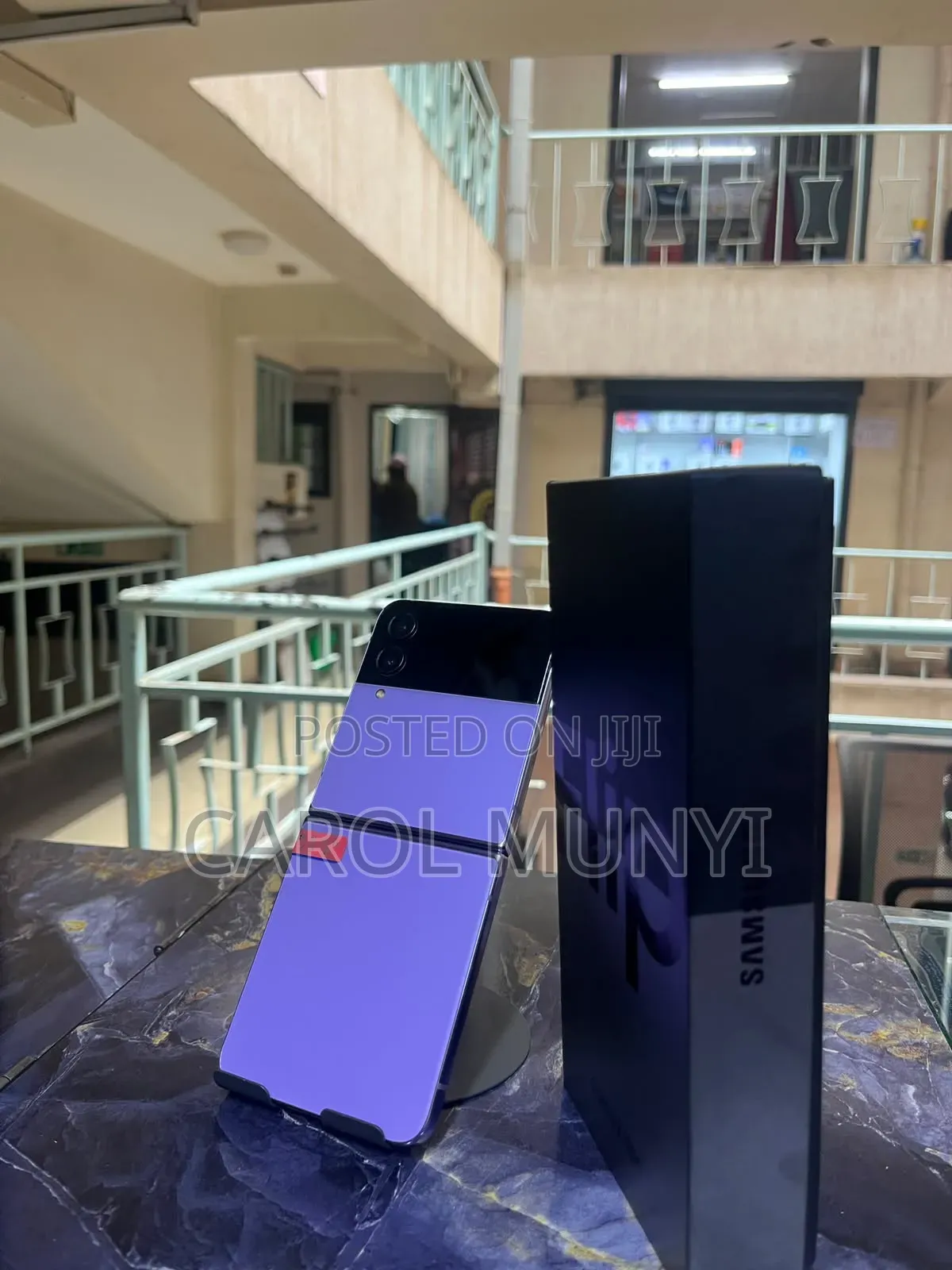New Samsung Galaxy Z Flip4 512 GB Purple