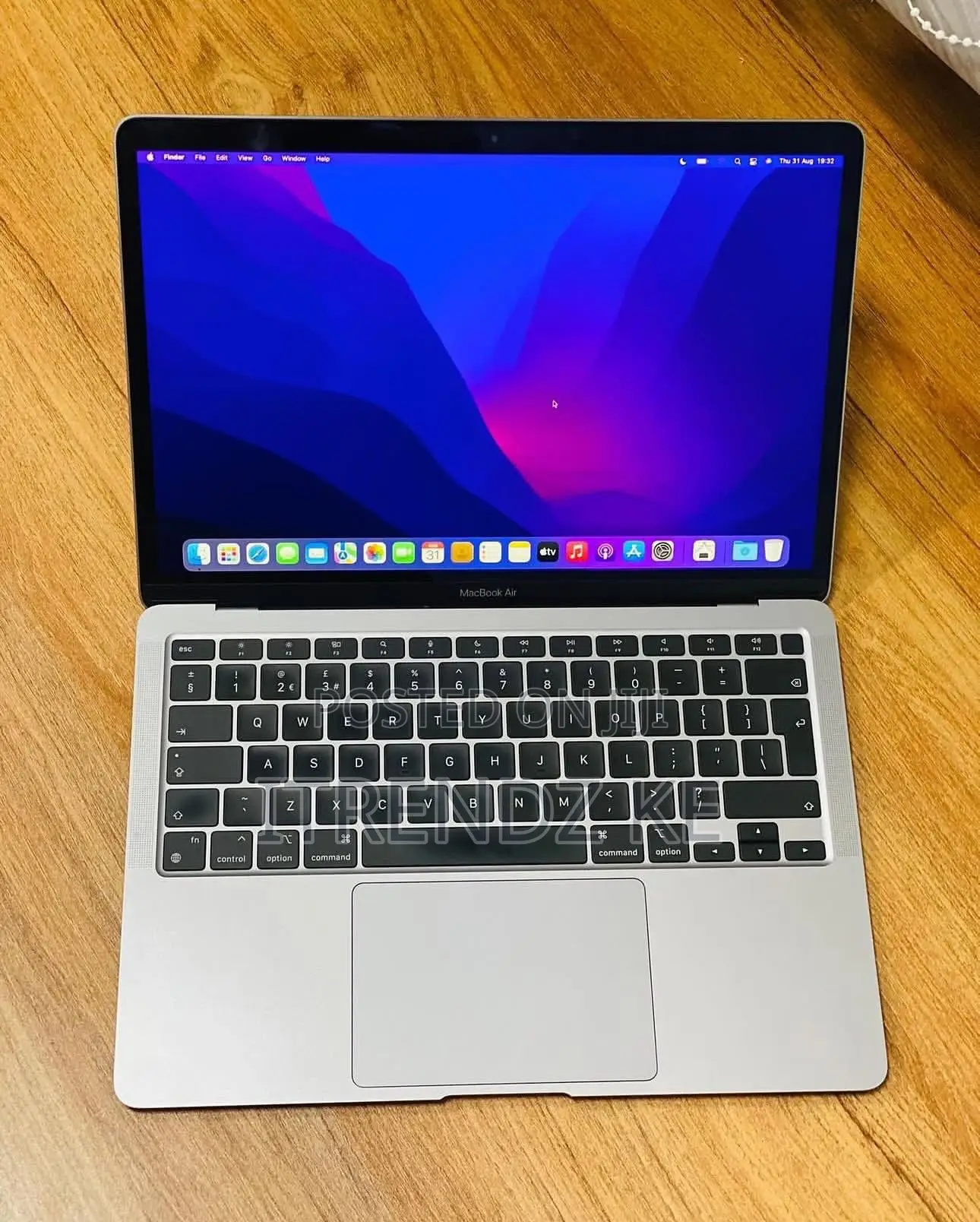 Laptop Apple MacBook Air 8GB Apple M1 SSD 256GB