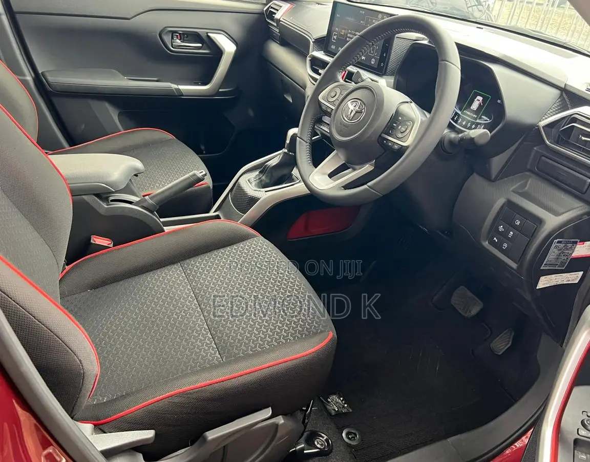 Toyota Raize 2019 Red