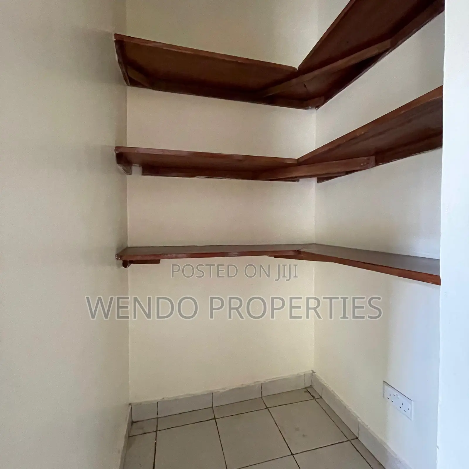 3bdrm Apartment in State House Area for rent