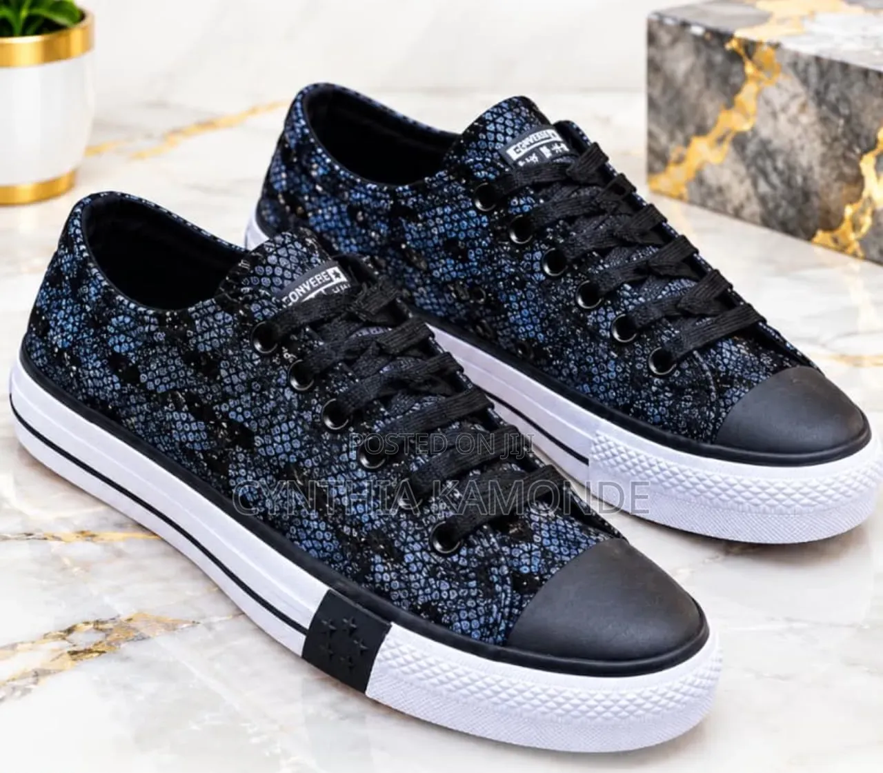 Leather Glitter Converse