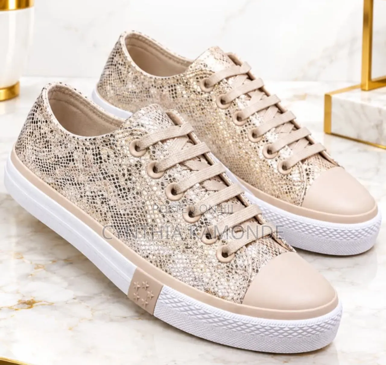 Leather Glitter Converse