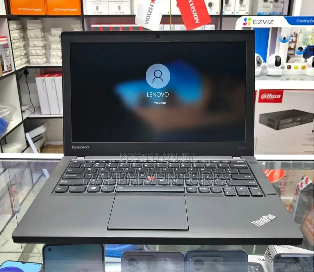 Laptop Lenovo ThinkPad X240 8GB Intel Core i5 HDD 500GB