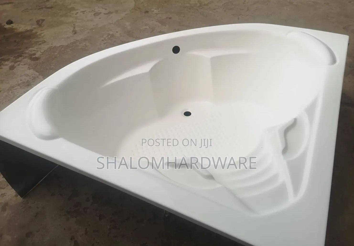 Single Bathtub for Two People