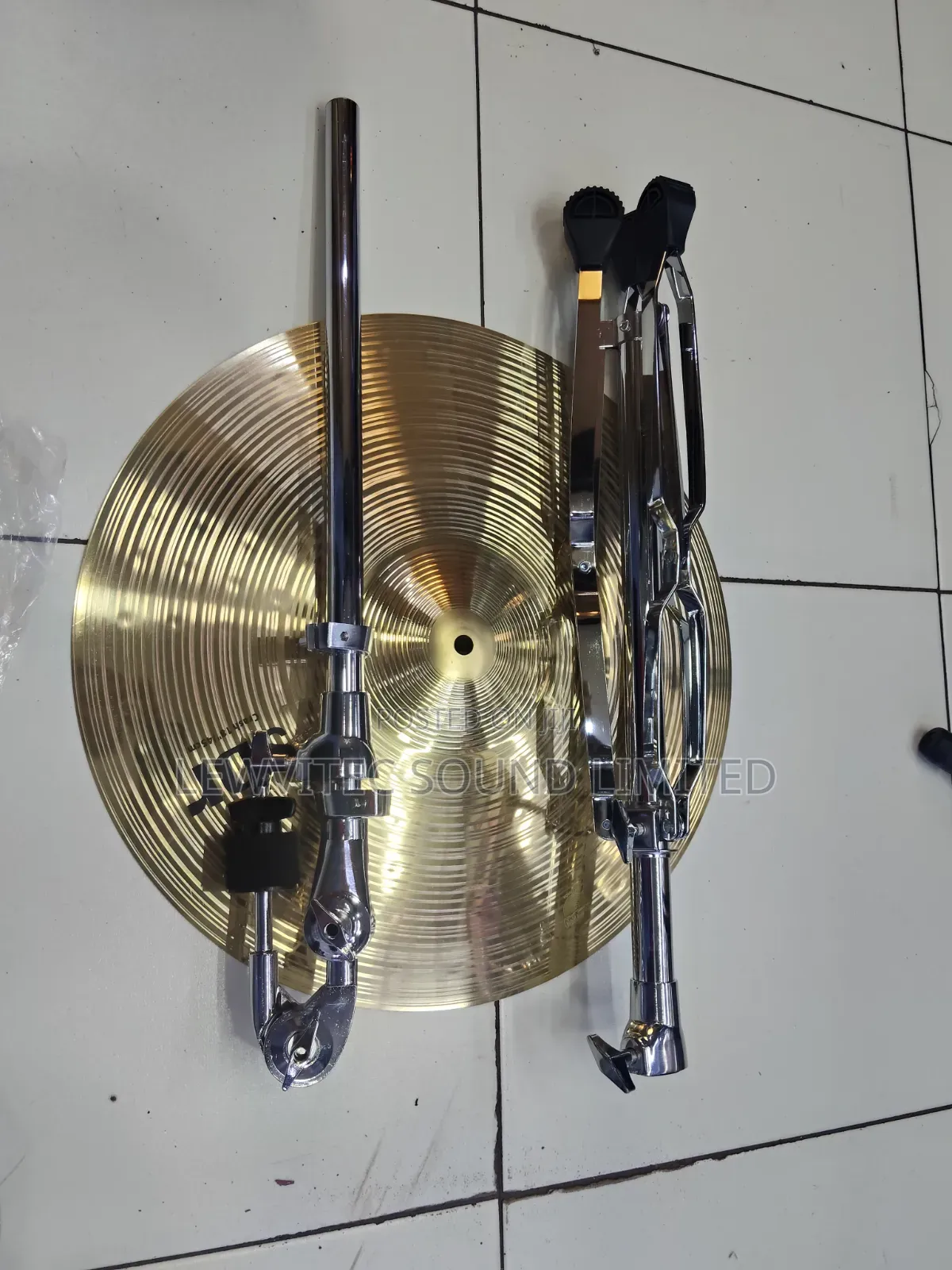 Ride Symbol and Stand