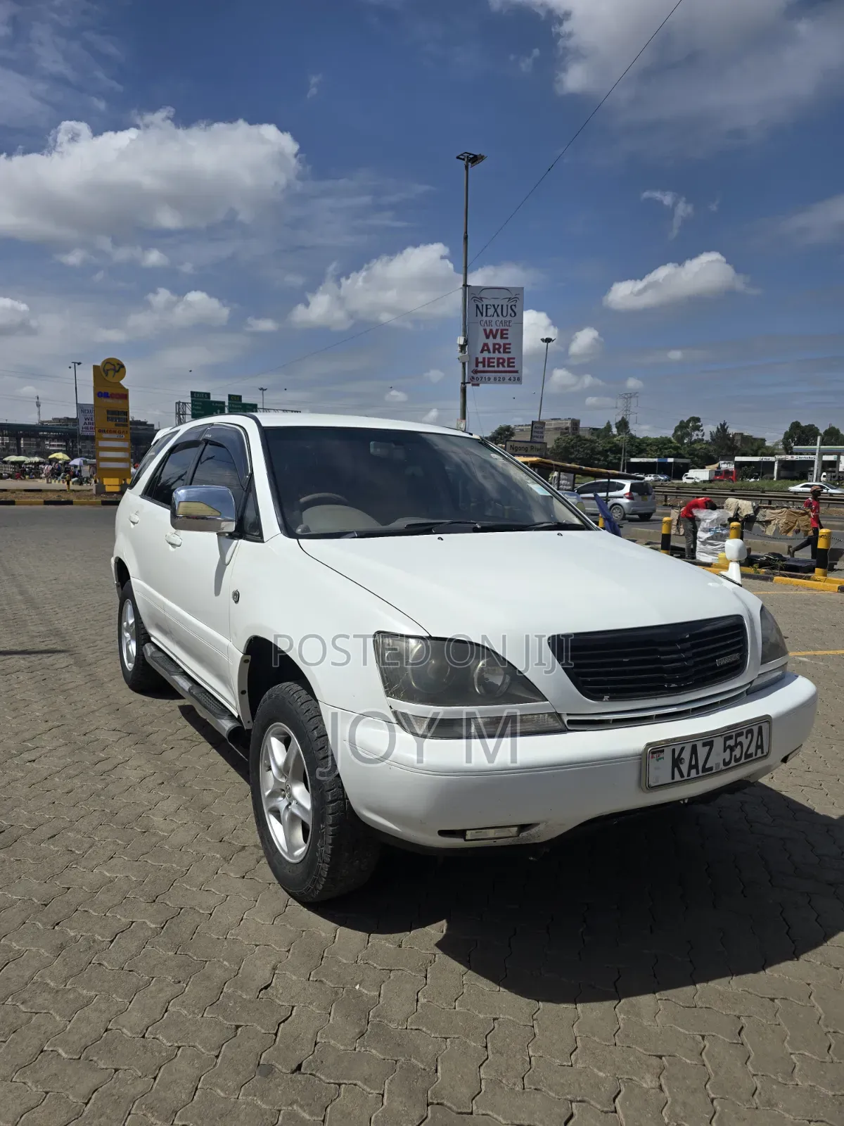 Toyota Harrier 2006 White