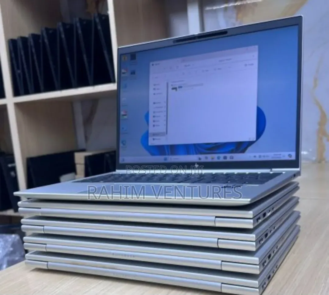 Laptop HP EliteBook 830 G9 16GB Intel Core i5 SSD 256GB