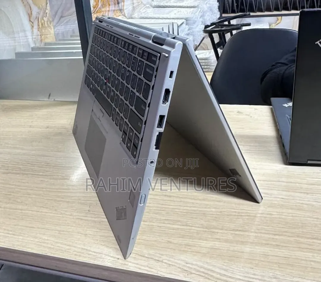 Laptop Lenovo ThinkPad X380 Yoga 16GB Intel Core i7 SSD 256GB