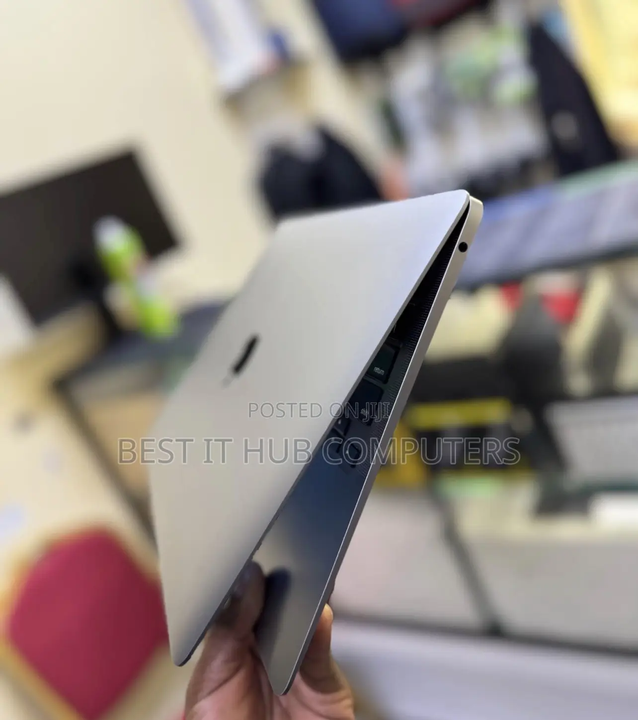 Laptop Apple MacBook Pro 2020 M1 16GB Apple M1 SSD 1T