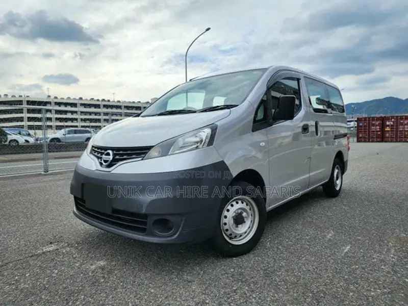 Nissan NV200 2019 Silver