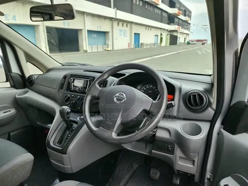Nissan NV200 2019 Silver