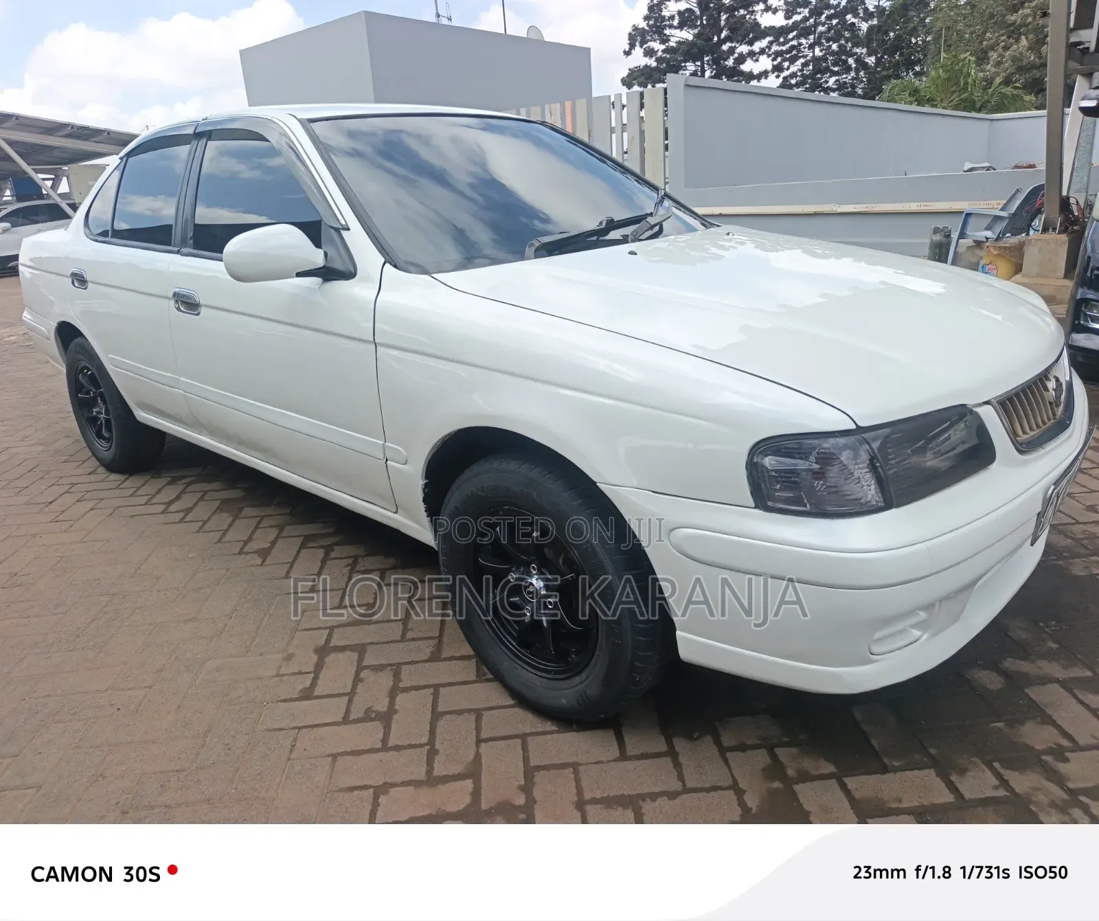 Nissan Sunny 2003 White