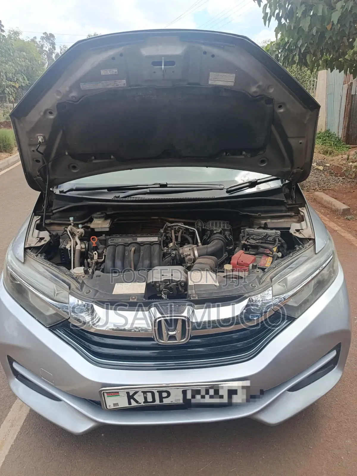 Honda Fit Shuttle 2017 Silver