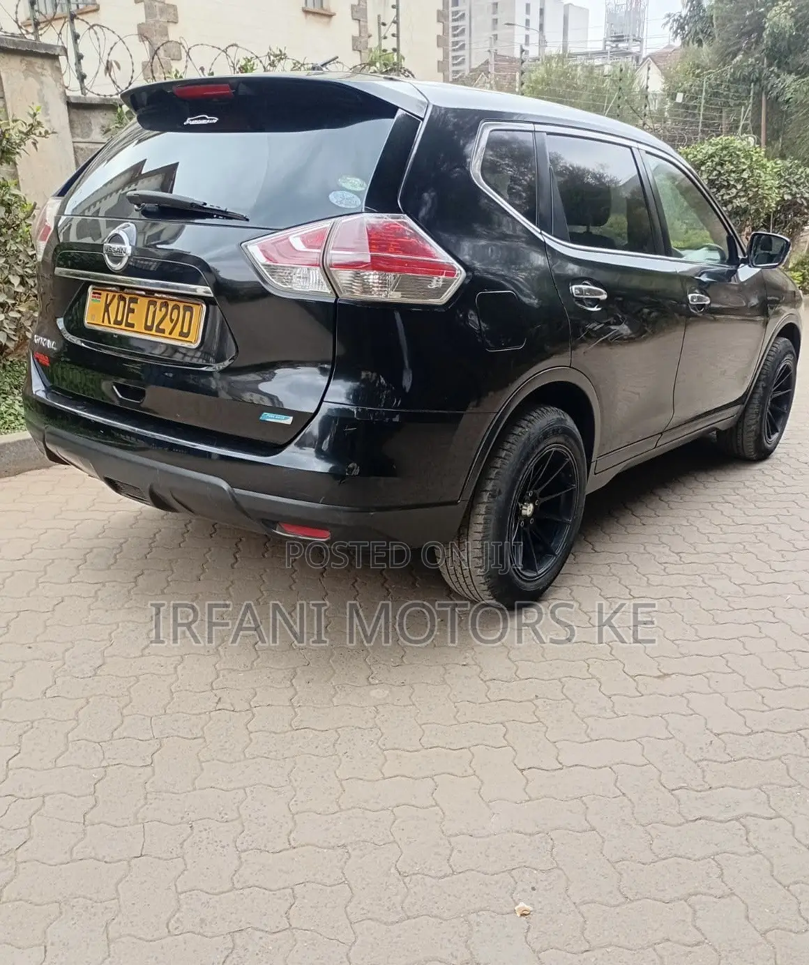 Nissan X-Trail 2.0 Petrol AWD 2014 Black