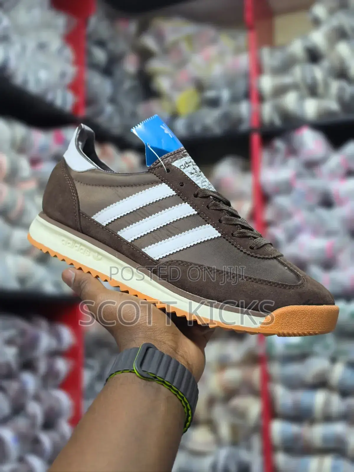 Adidas SL 72 OG Low-Top Retro Sneakers