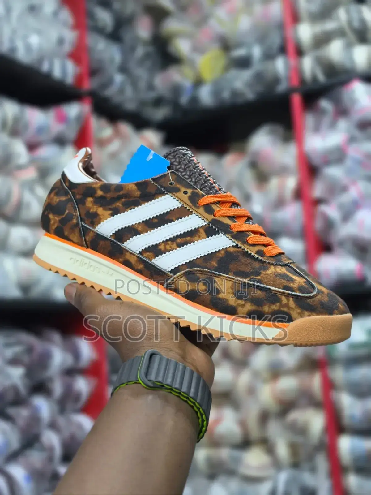 Adidas SL 72 OG Low-Top Retro Sneakers