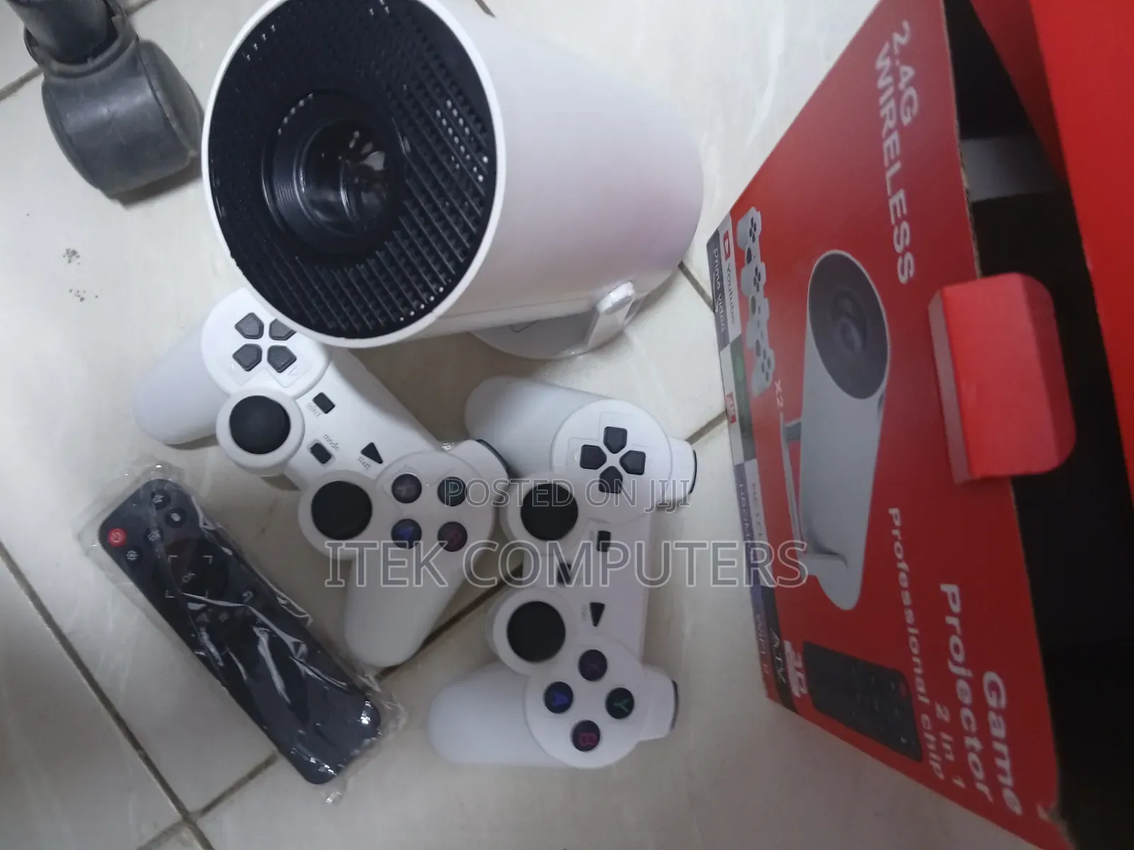 HY320 Gaming Projector With HDMI USB and Wireless Features