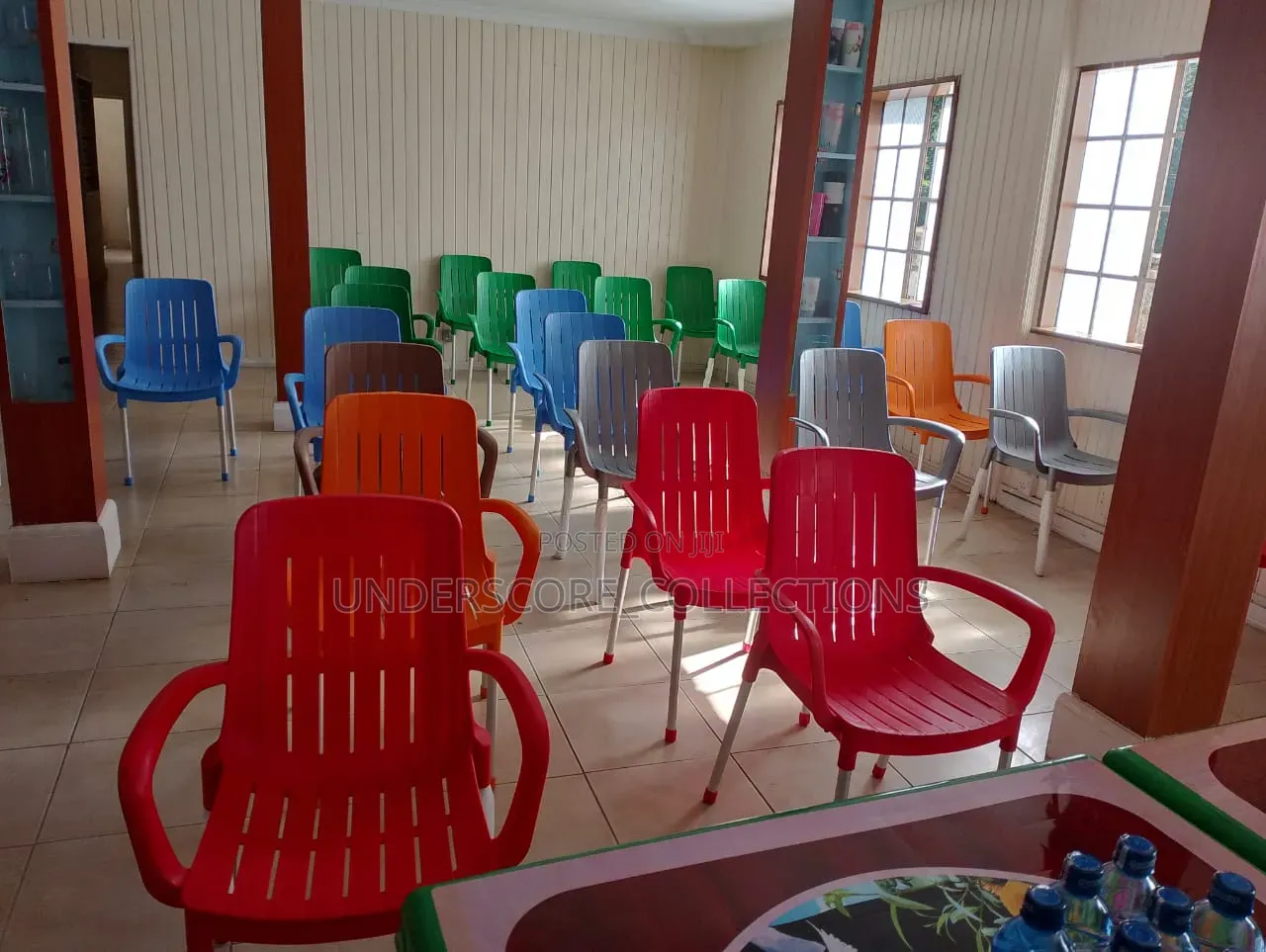Hotel Durable Arm Rest Strong Chairs