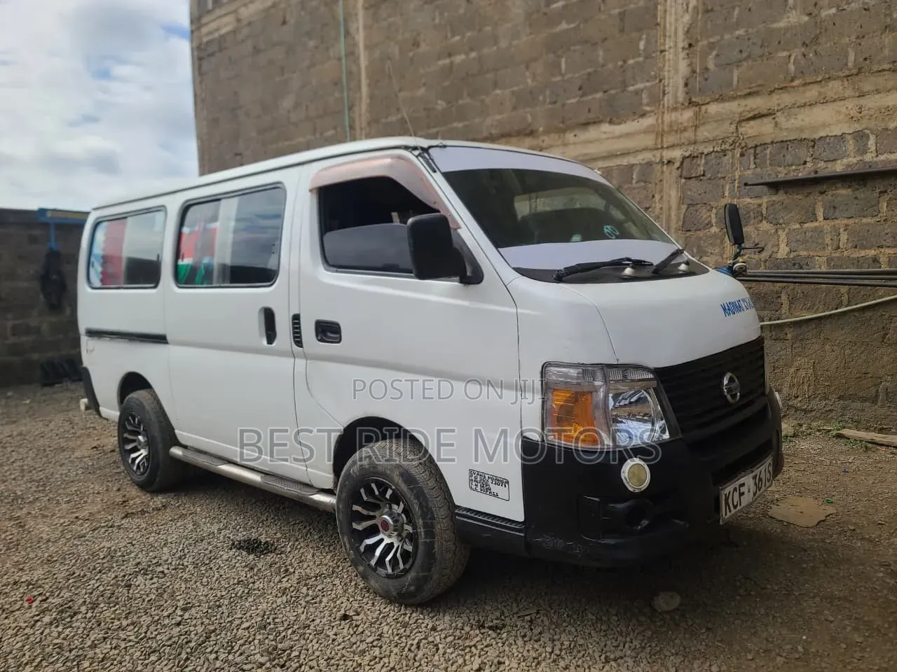 Nissan Caravan (Urvan) 2008 White