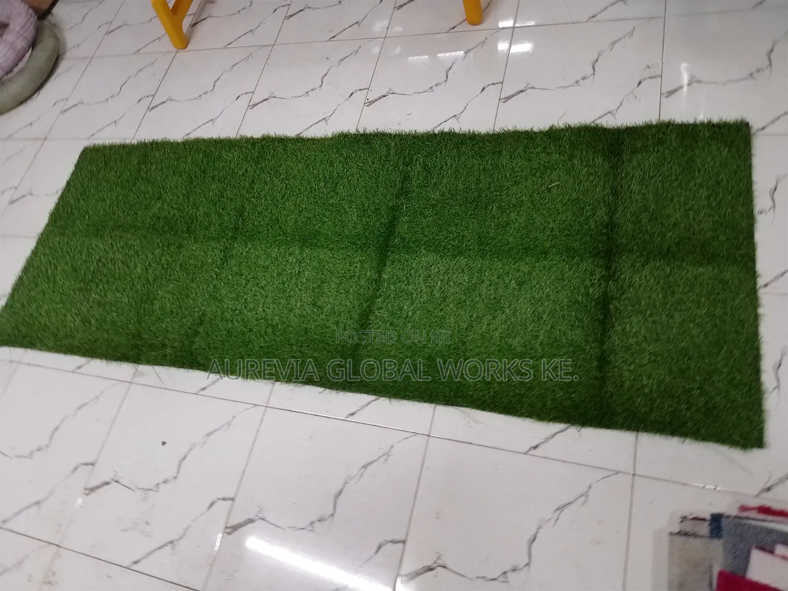 Green Grass or Artificial Facial Grass