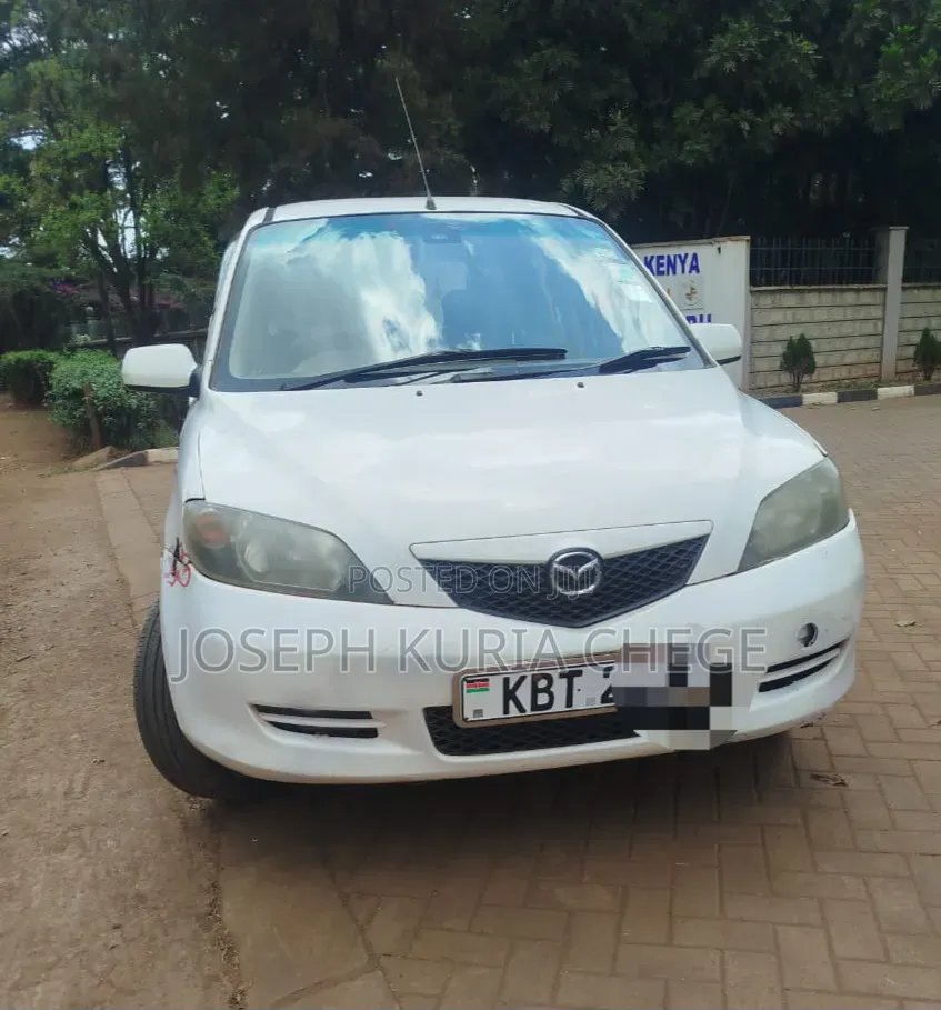 Mazda Demio 2004 White