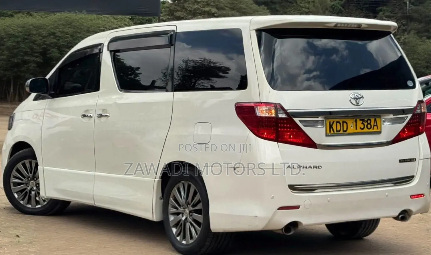 Toyota Alphard 2014 White