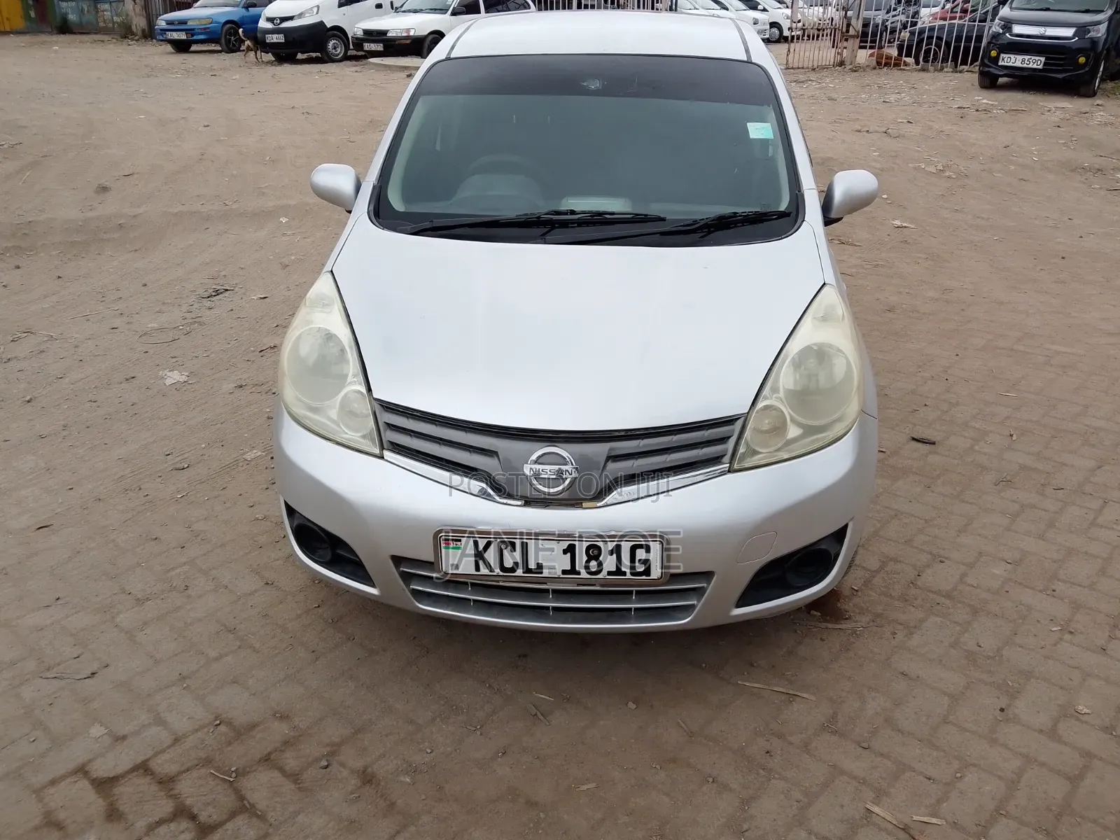 Nissan Note 2010 Silver