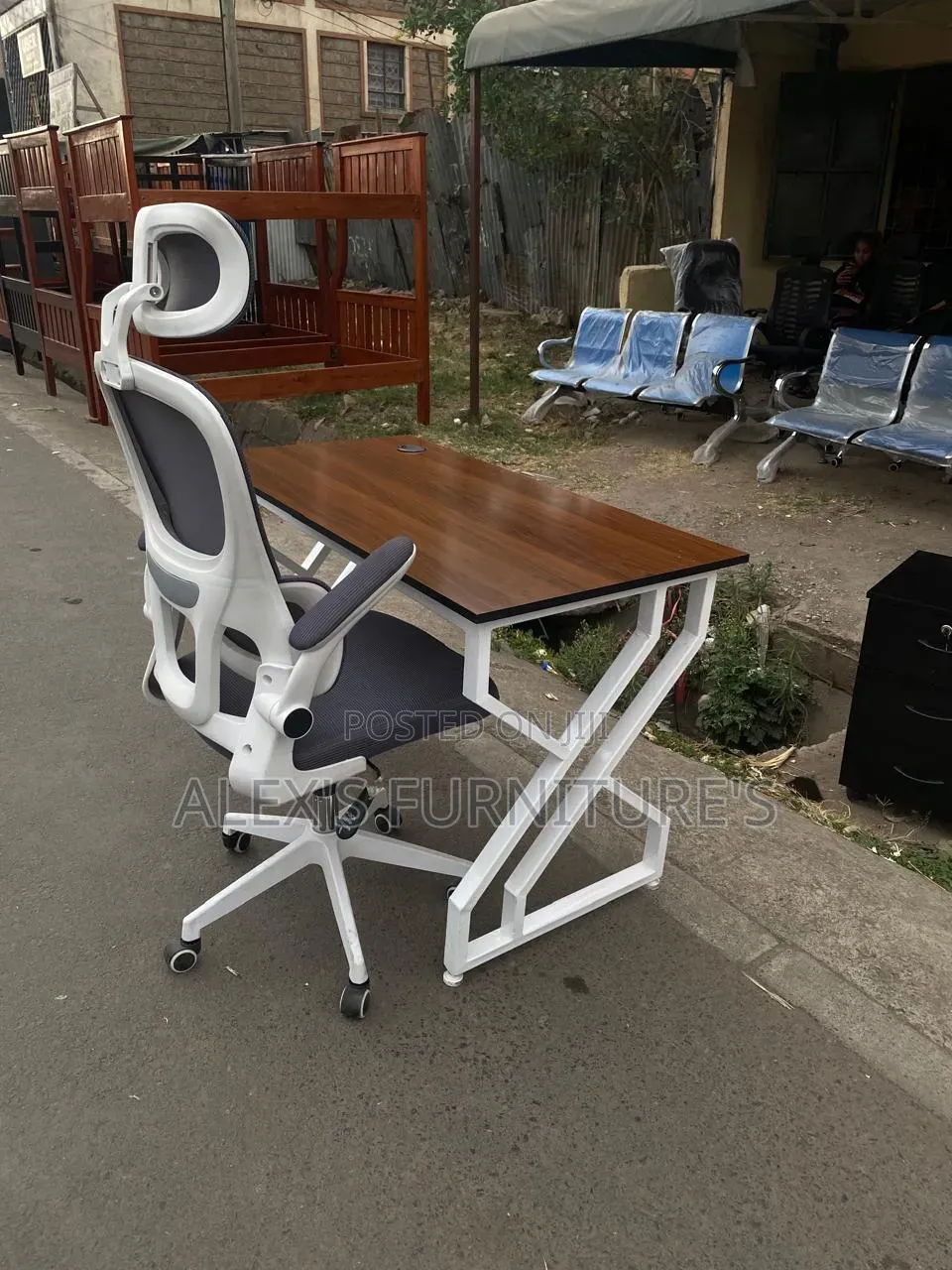 Office Desk/Office Storage Pedetal /Modern Desk