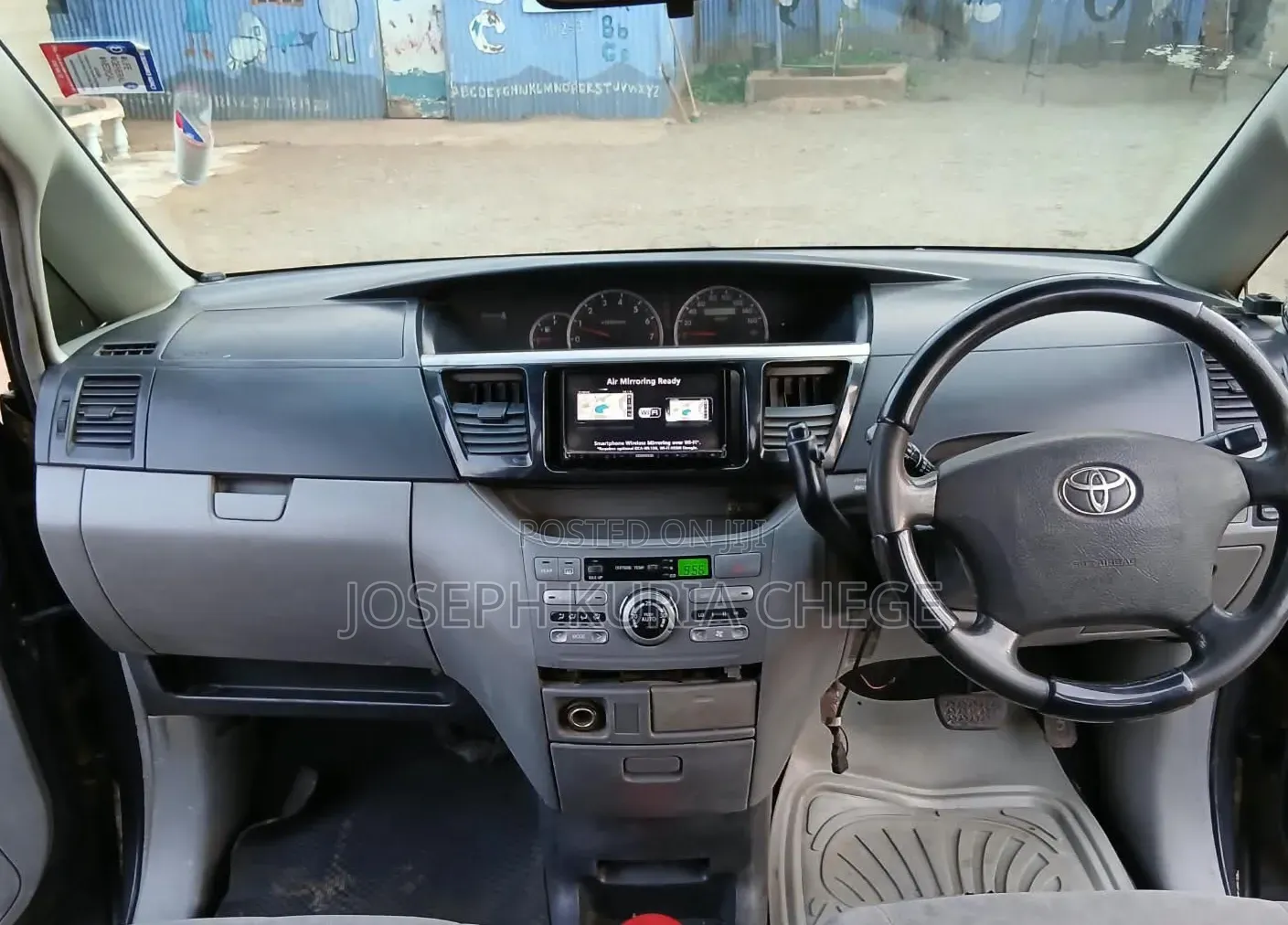 Toyota Voxy 2005 Gray