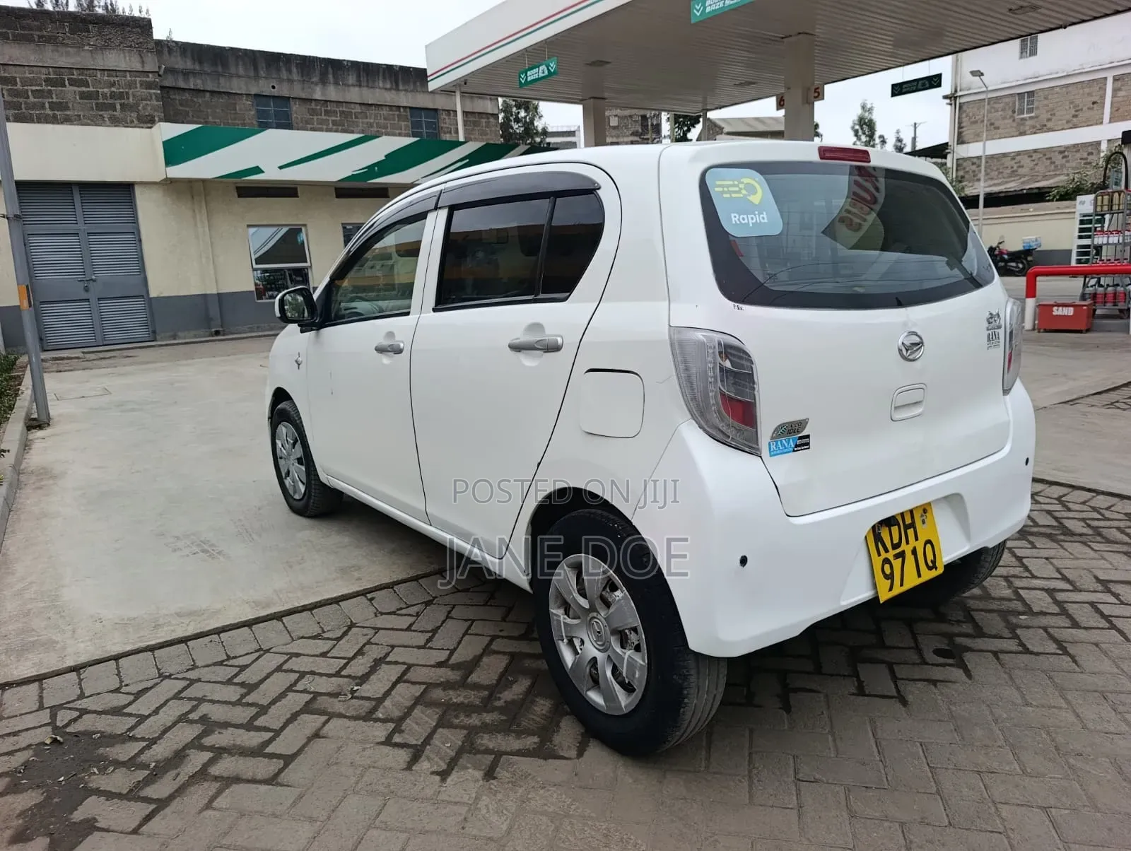 Daihatsu Mira 2015 White