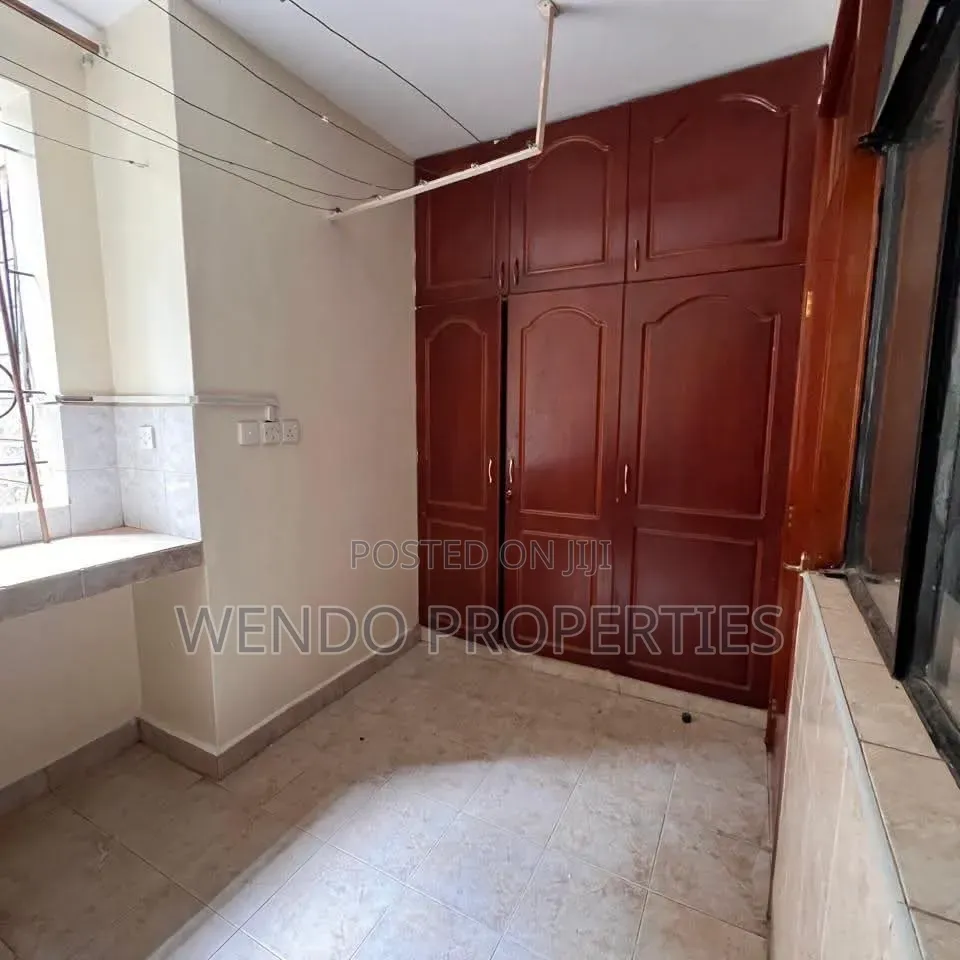 3bdrm Apartment in State House Area for rent